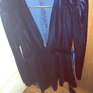 Velvet blue jumper shorts